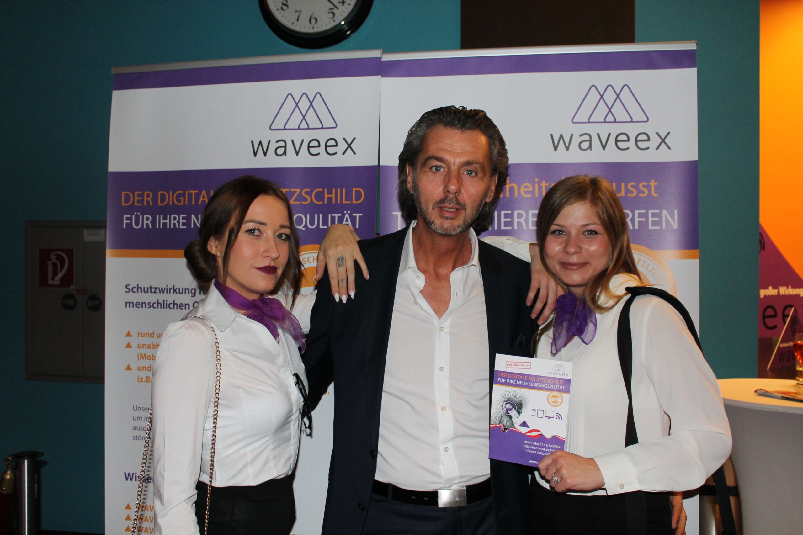 WAVEEX Gala Impression 9